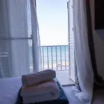 Holiday home Beach House At Seafront *