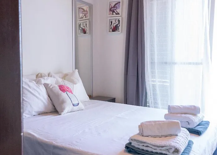 Beach House At Seafront Holiday home Meneou