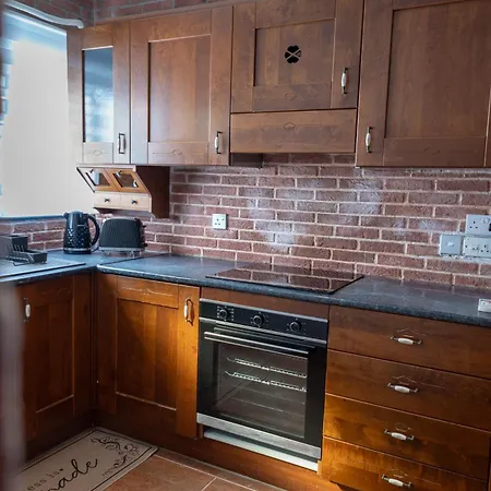 Case de vacanță Beach House At Seafront Meneou