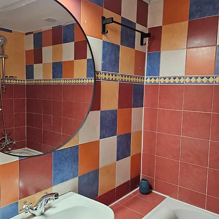 Case de vacanță Beach House At Seafront Meneou