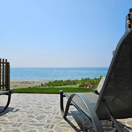 Beach House At Seafront *