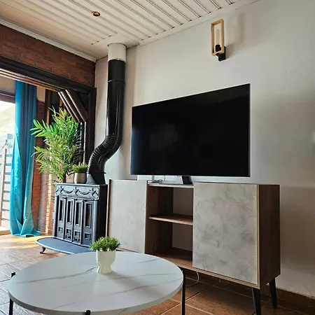 Case de vacanță Beach House At Seafront