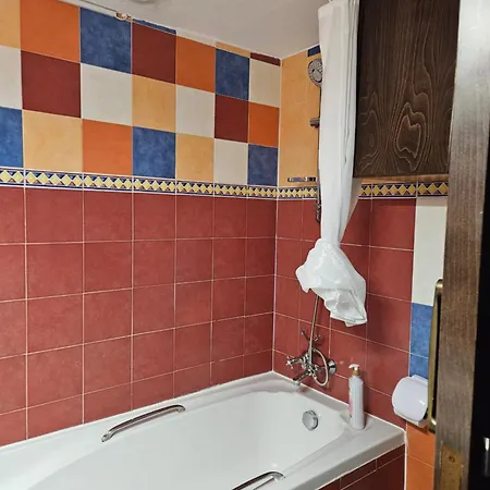 Beach House At Seafront Case de vacanță *