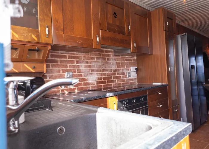 Case de vacanță Beach House At Seafront