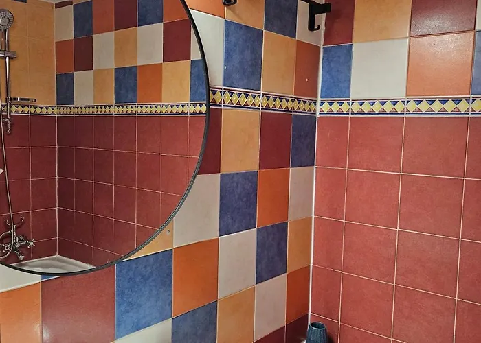 Prázdninový dům Beach House At Seafront Meneou